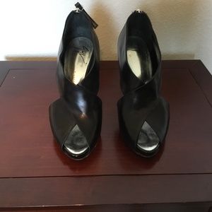 Giuseppe Zanotti Stilettos- black with silver heel